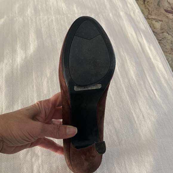 Bandolino Suede heels - Picture 3 of 5